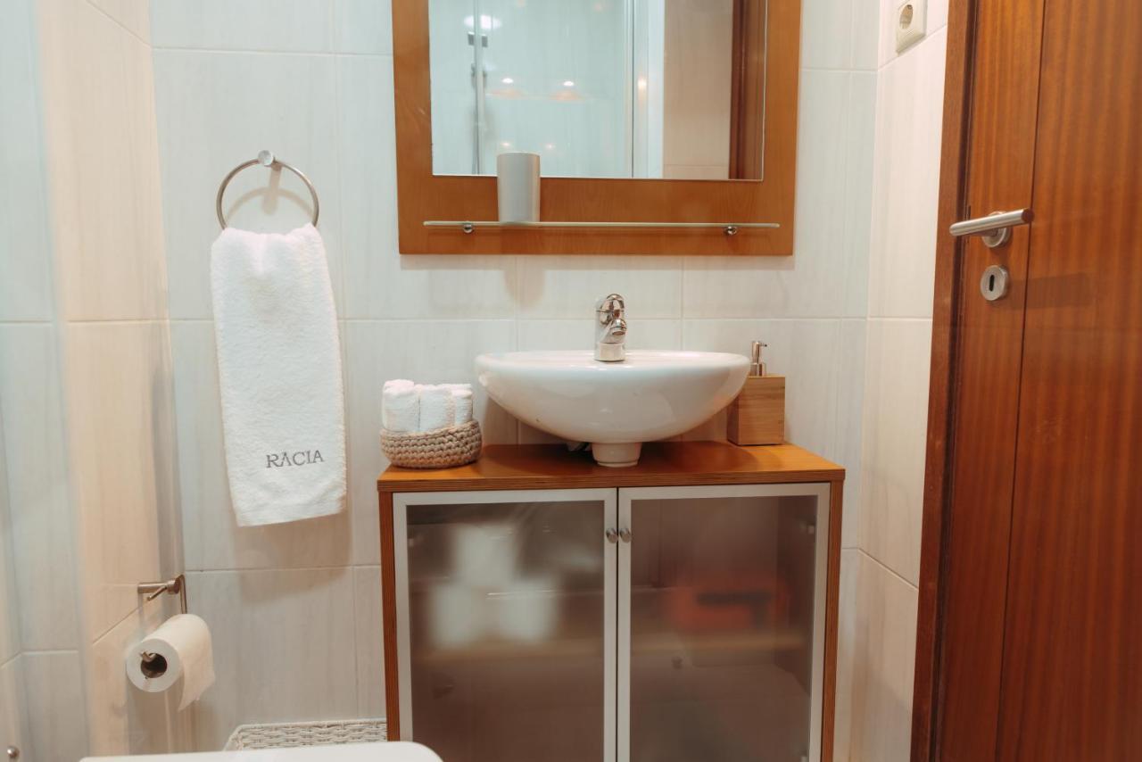 Racia Lodges - Apartment เวียนา โด กัสเตโล ภายนอก รูปภาพ